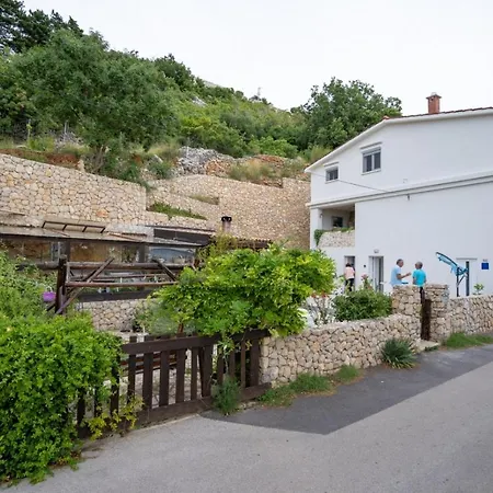 Kamenik *